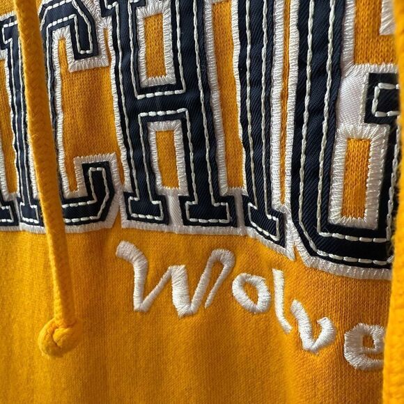Vintage J America University of Michigan Wolverines Maize Applique Embroidered H - Picture 3 of 6